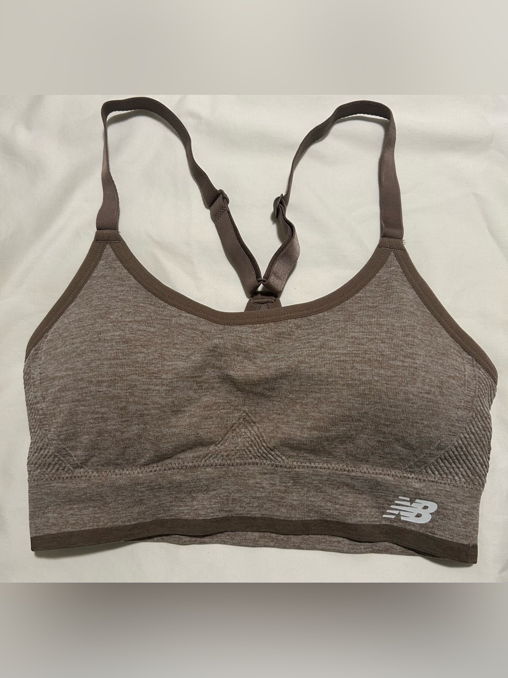 New Balance Women's Brown Heathered Seamless Sports Bra